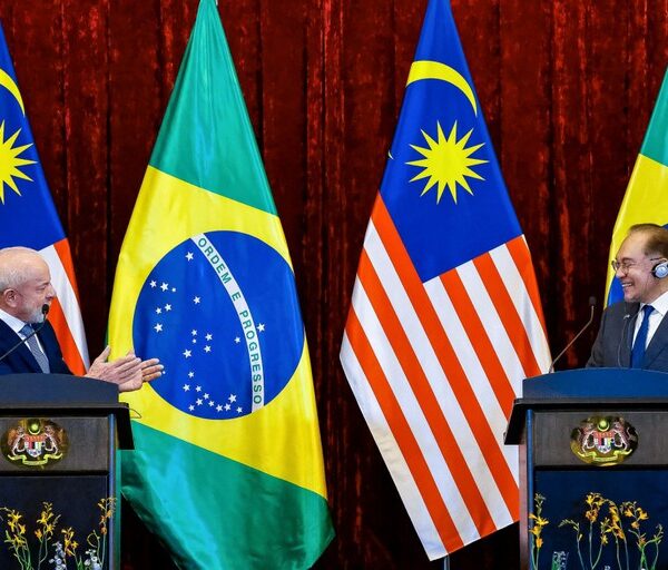 Lula: “A relação do Brasil com a Malásia muda de patamar a partir de hoje”