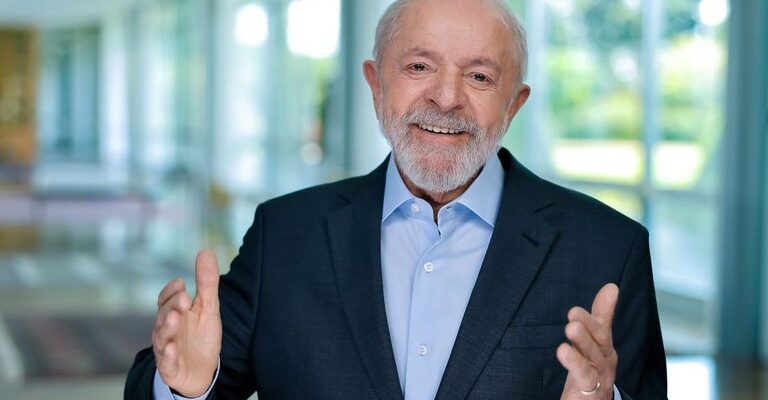 Lula celebra aprovação no Senado do PL que zera IR para 10 milhões de brasileiros: “O nome disso é justiça tributária”