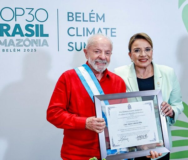 Lula tem encontro bilateral com a presidenta de Honduras, Xiomara Castro
