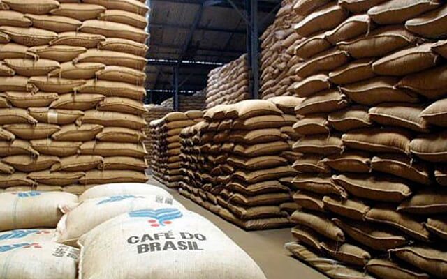 Recorde do século: Espírito Santo deve fechar 2025 com US,25 bilhão na exportação de café