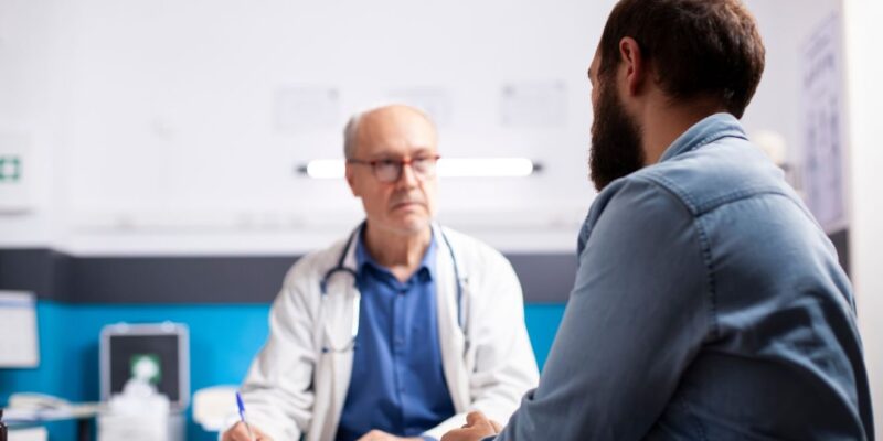 Como prevenir o câncer de próstata, segundo especialistas