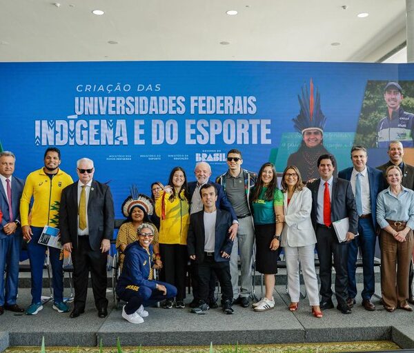 “Estamos apenas abrindo a porta”, diz Lula, sobre universidades federais Indígena e do Esporte