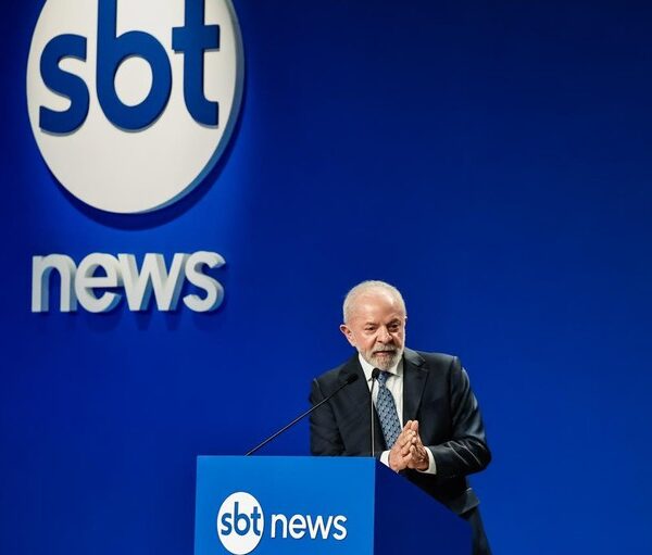 Presidente Lula destaca o papel do jornalismo na sociedade durante o lançamento do canal SBT News