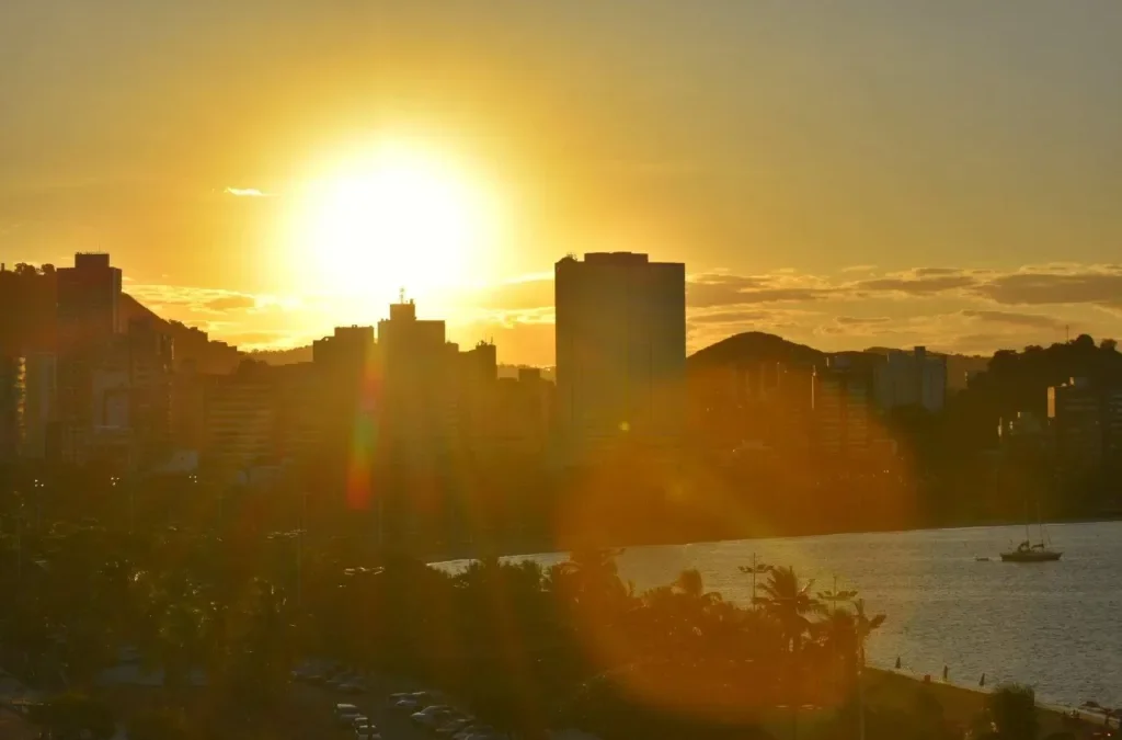 ES tem previsão de calor de até 38 ºC; veja como fica o tempo