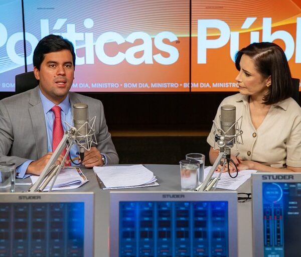 Copa Feminina 2027: “O primeiro legado é o fortalecimento das mulheres”, diz André Fufuca