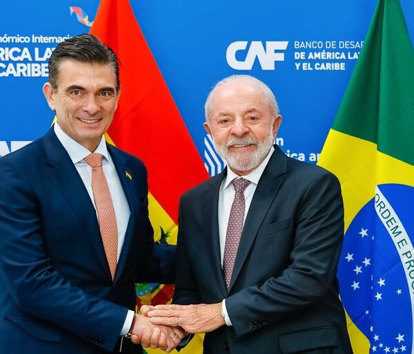 Reunião bilateral entre o presidente Lula e o presidente da Bolívia, Rodrigo Paz