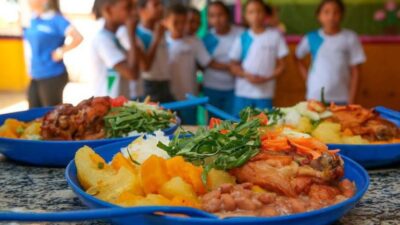 FNDE atualiza regras da alimentação escolar para fortalecer oferta de refeições saudáveis nas escolas públicas
