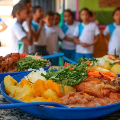 FNDE atualiza regras da alimentação escolar para fortalecer oferta de refeições saudáveis nas escolas públicas