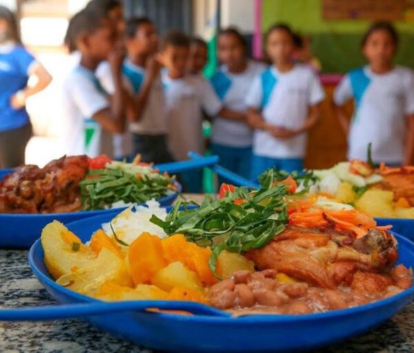 FNDE atualiza regras da alimentação escolar para fortalecer oferta de refeições saudáveis nas escolas públicas