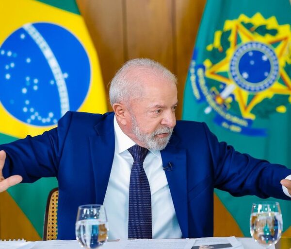 Lula diz que enviará PL do fim da escala 6 x 1 para o Congresso nos próximos dias: “Tenho certeza de que vai aprovar”