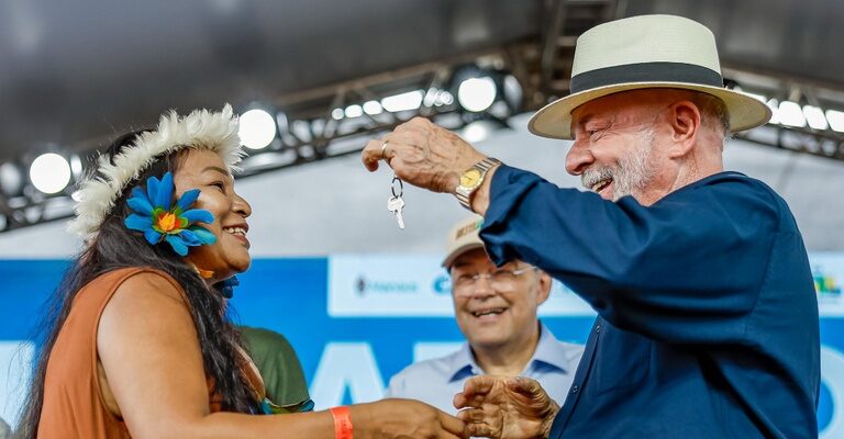 “Casa própria é uma coisa sagrada”, diz Lula ao entregar 576 unidades habitacionais em Manaus (AM)