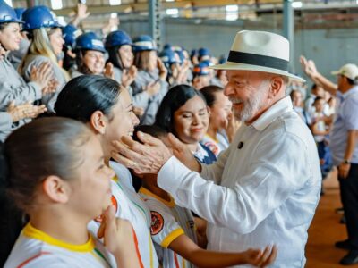 Ambientalmente, vai ser a estrada mais moderna do mundo”, diz Lula sobre as obras na BR-319