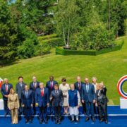 “Os desafios se multiplicam, mas a solidariedade internacional encolhe”, afirma Lula, ao discursar na Cúpula do G7 “Os desafios se multiplicam, mas a solidariedade internacional encolhe”, afirma Lula, ao discursar na Cúpula do G7