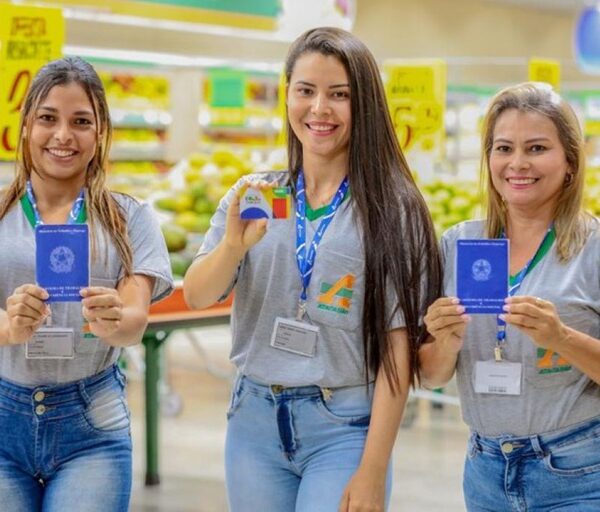 Brasil tem menor desemprego da série histórica para trimestre encerrado em fevereiro: 5,8%