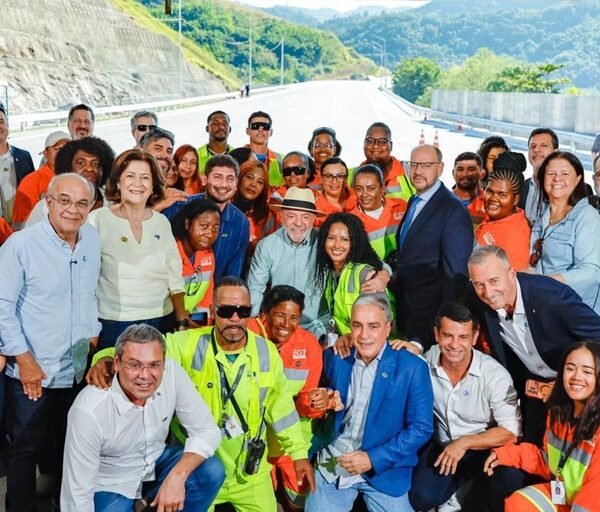 Nunca houve tanto investimento simultâneo como agora”, diz Lula, ao entregar primeira etapa da nova Serra das Araras