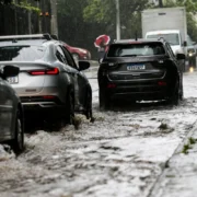 Frente fria chega a Salvador e eleva chance de chuva para 90%; confira previsão Frente fria chega a Salvador e eleva chance de chuva para 90%; confira previsão