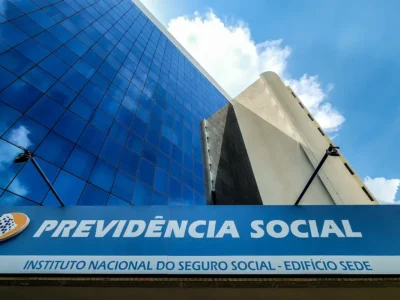 PF indicia Careca do INSS e mais 47 por esquema de descontos ilegais PF indicia Careca do INSS e mais 47 por esquema de descontos ilegais