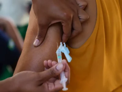 Com 13 casos de sarampo, São Paulo alerta para reforço na vacinação Com 13 casos de sarampo, São Paulo alerta para reforço na vacinação